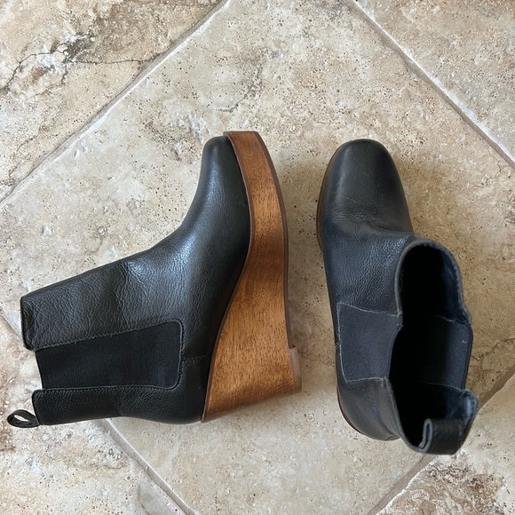 Anthro wood platform boot leather - Picture 2 of 3